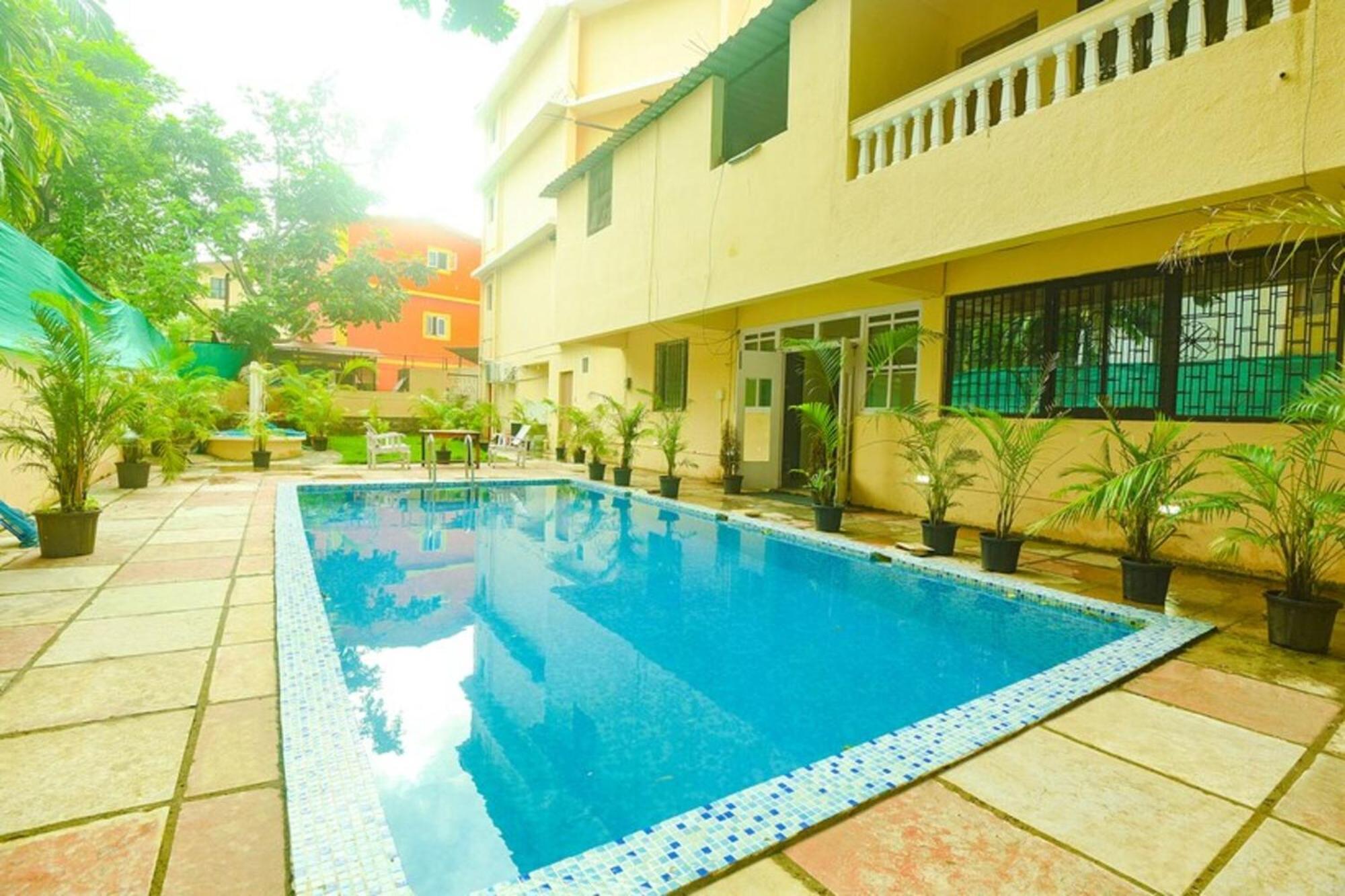 Hotel Fabexpress De Classio With Pool - Nr Candolim Beach Exteriér fotografie